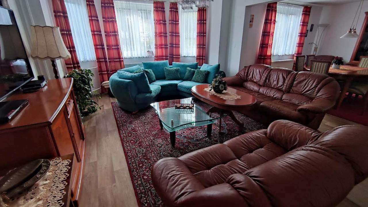 Holiday Home Moldava 外观 照片